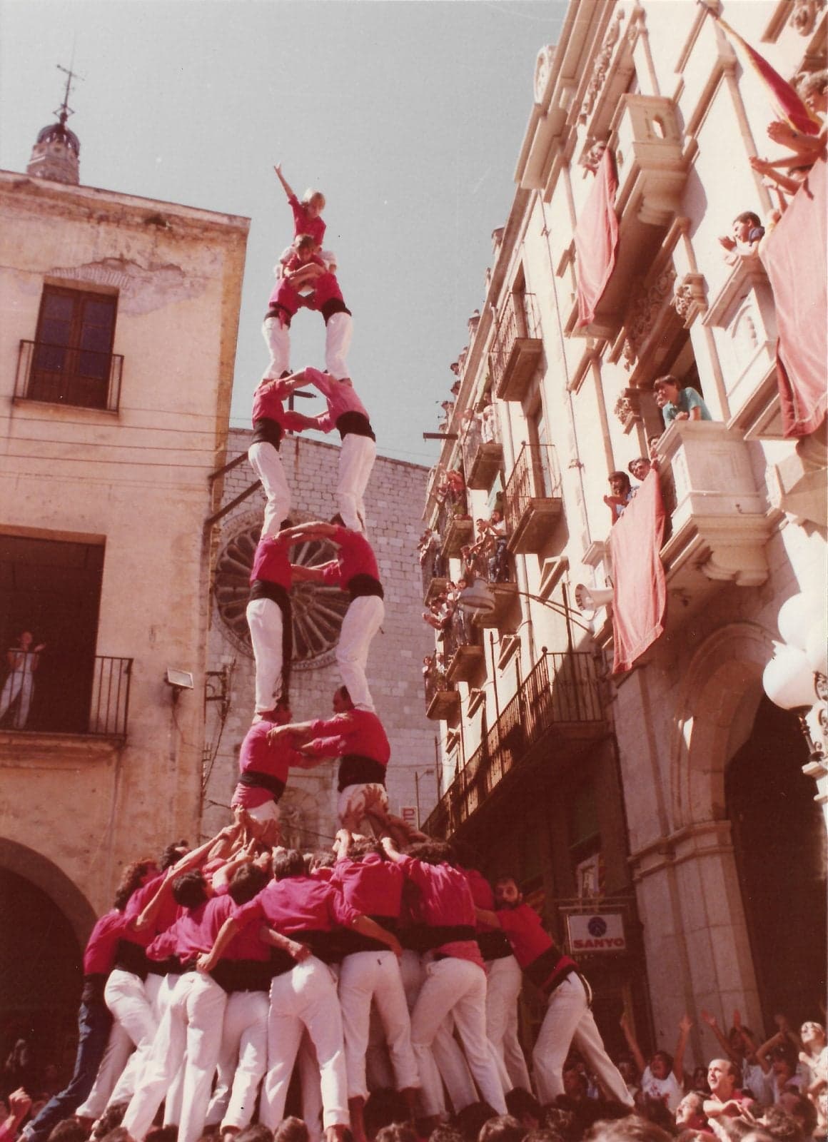 2 de 8 amb folre