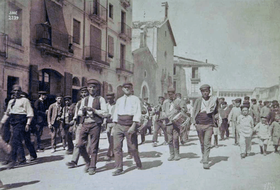 A Vilafranca a peu en homenatge als nostres avantpassats de la Roser